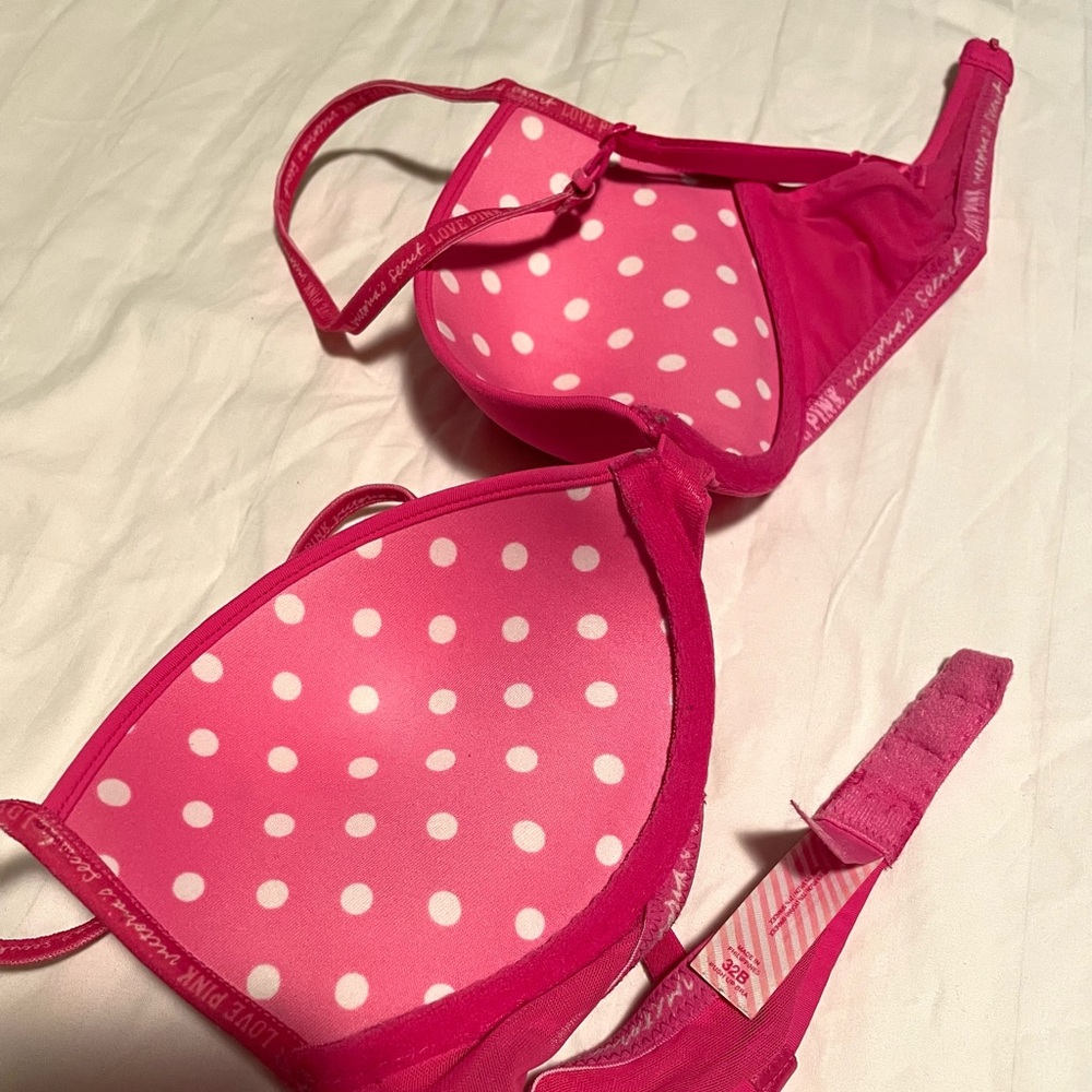 Victoria’s Secret PINK polka dots bra